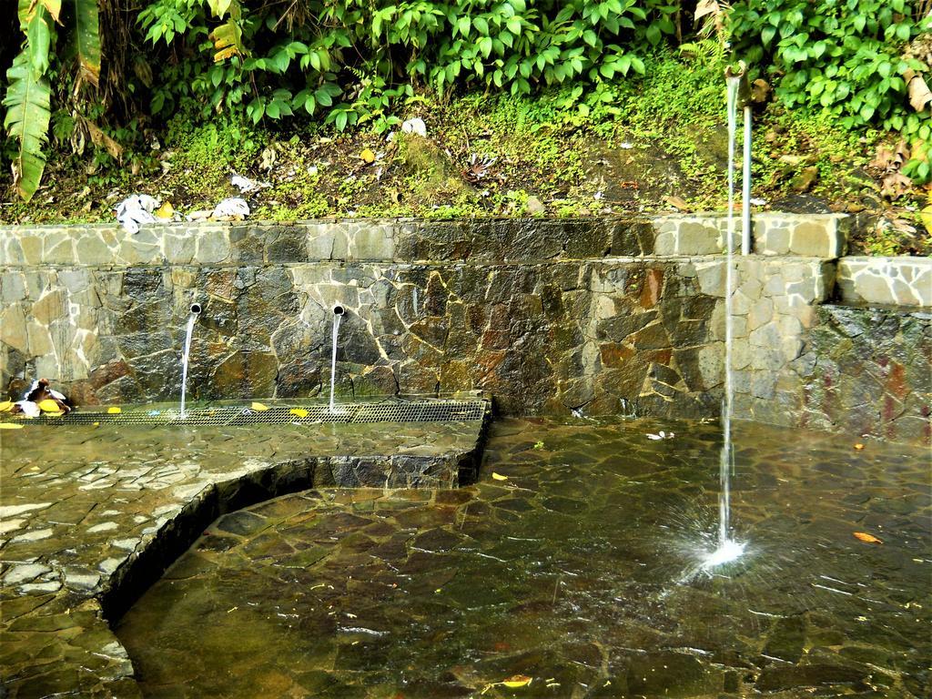 Hostel Des 3 Sources Sainte-Marie Luaran gambar